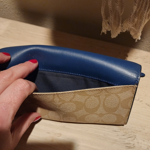 Multi-color coach wallet - Picture 4 of 4